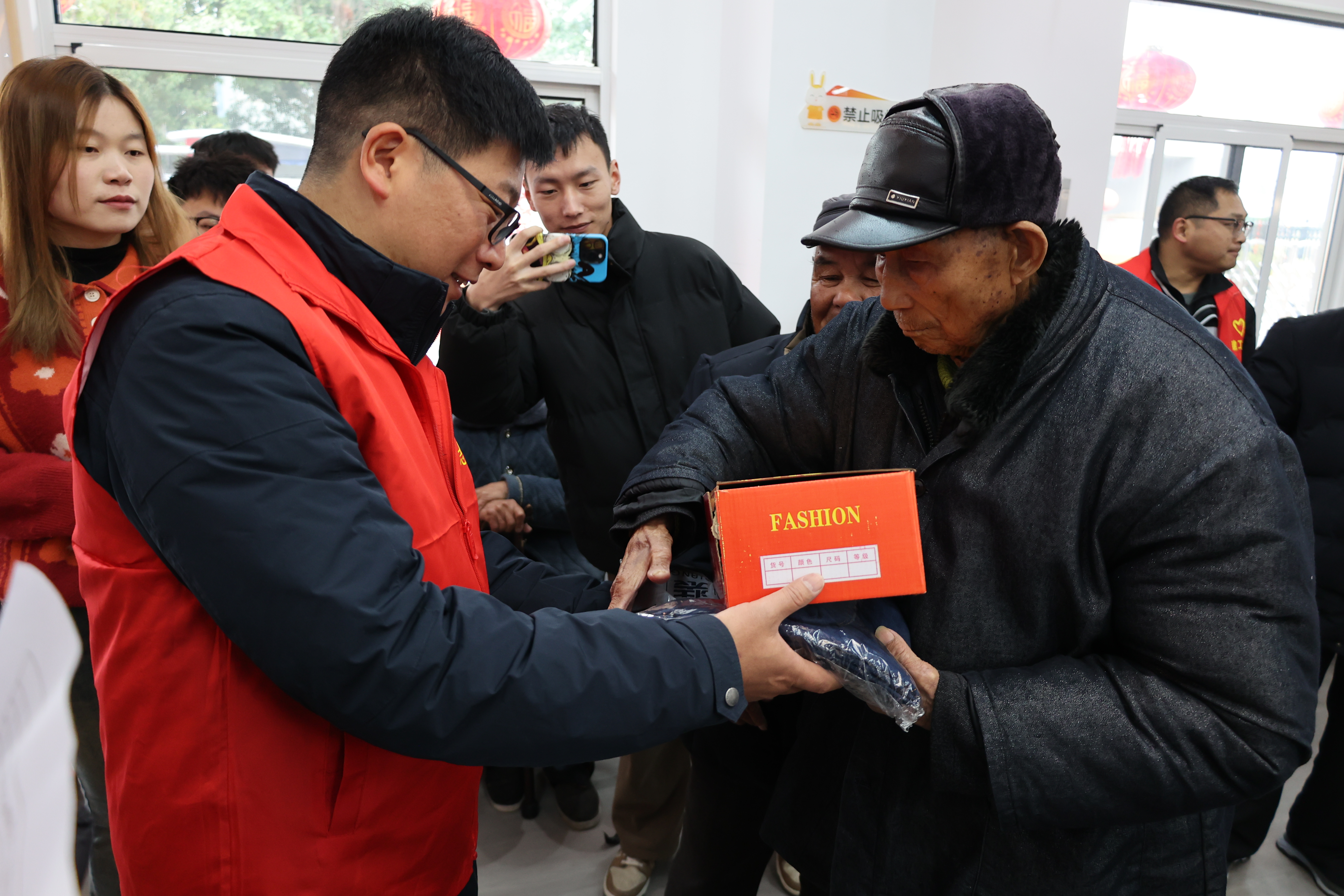 H44A1941.JPG H44A1941.JPG